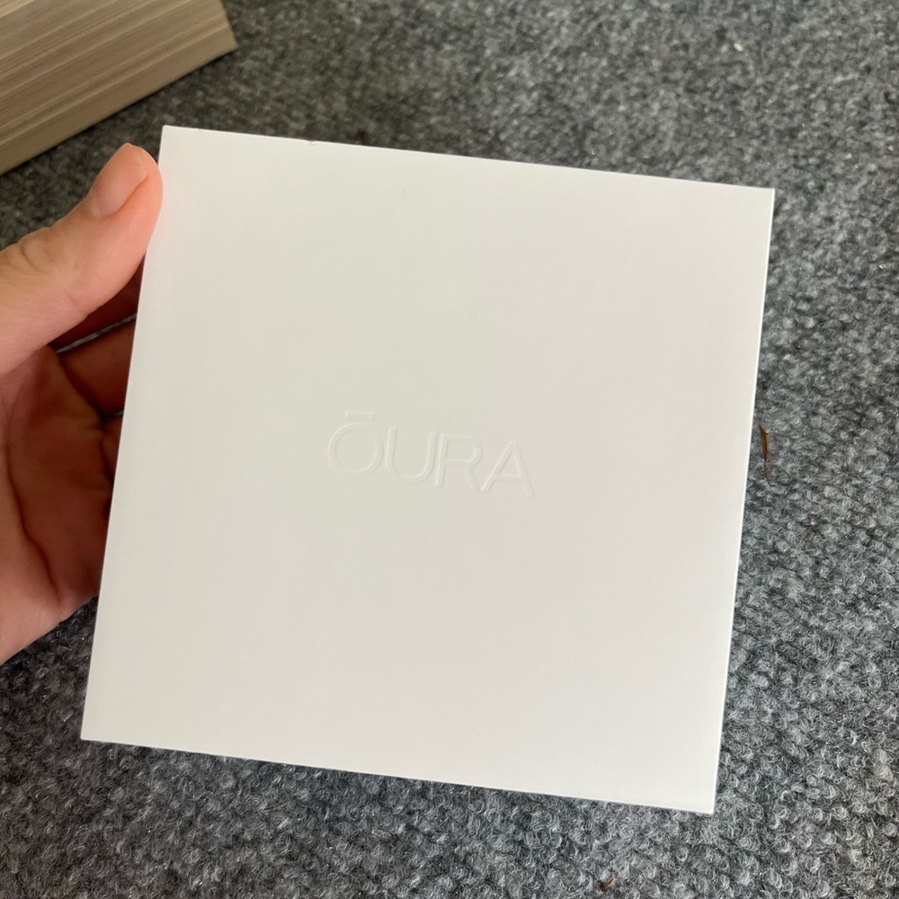 Oura Ring Gen 4 Size 10 Charging Dock and Cord - Picture 4 of 7